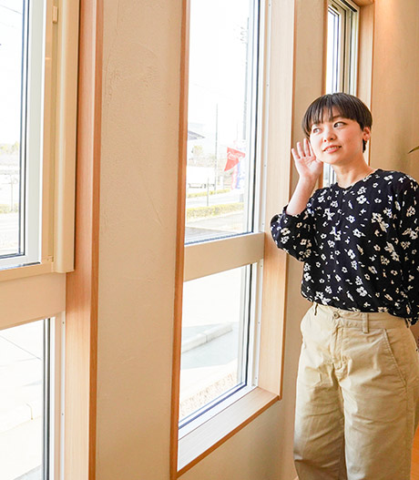 あれ、交通量の多い前の道路の車の音も全然聞こえない！